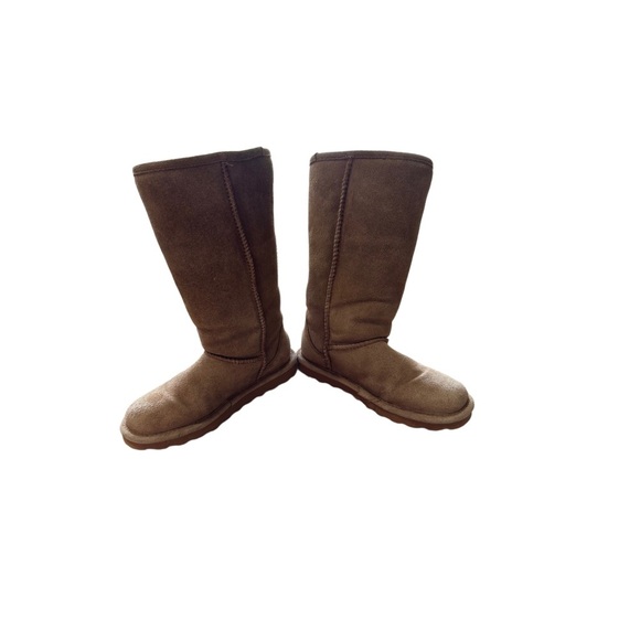 BearPaw Tan Suede Calf Boots with Sherpa Lining - Picture 6 of 10